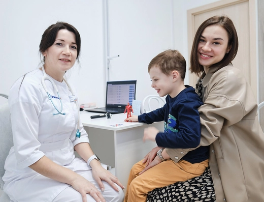 Первичный приём эндокринолога + УЗИ щитовидной железы 500 ₽